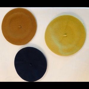 Women’s berets
